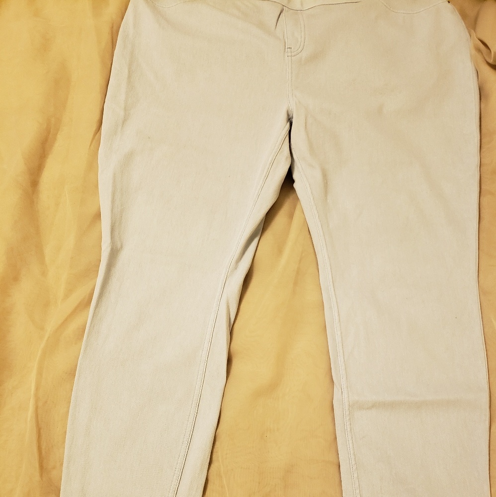 Bandolino Stone-washed Light Blue Leggings Jeans